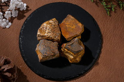 QINJIEJIE 2PCS Tiger Eye Natural Rough Healing Crystal 1.8-2.2'' Rocks Bulk Large Crystal Rocks Stones for Tumbling Cabbing Polishing Fountain Rocks DIY Decoration Handmade Gifts