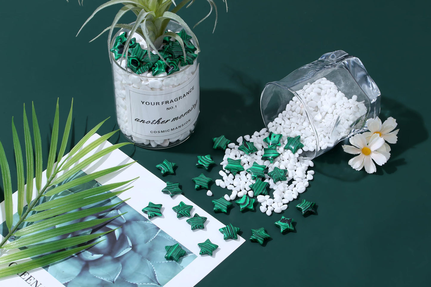 QINJIEJIE 20PCS Malachite Star Crystals Healing Stones Mini Crystal Cute Polished Pocket Stone Thumb Star Gemstones Set Bulk Wholesale Reiki Energy Balancing Star Decor Christmas Day Gifts for Women