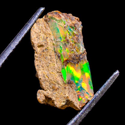 Natural 4.5 Cts Raw Ethiopian Opal Rough Gemstones Multi Fire Welo Opal Stones for Tumbling & Jewelry Making Supplies Healing Crystals Gems Rocks Loose Gemstones