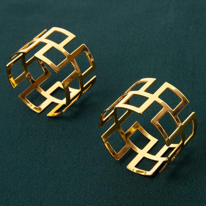 Napkin Rings- Gold Napkin Holder, Round Metal Napkin Buckle for Holiday Party Dinner Wedding Dining Table Decoration (Set of 8)