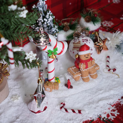 YOQUATE Christmas Gingerbread Man Decorations Indoor Home Decor Christmas Gingerbread Man Figurines Winter for Table Top Centerpiece Fireplace Decor Cute Decoration Gift（GB）