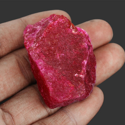 GEMHUB Natural Crystals And Healing Stones 899.00 Carat Raw Rough Ruby Healing Crystals For Jewelry Making