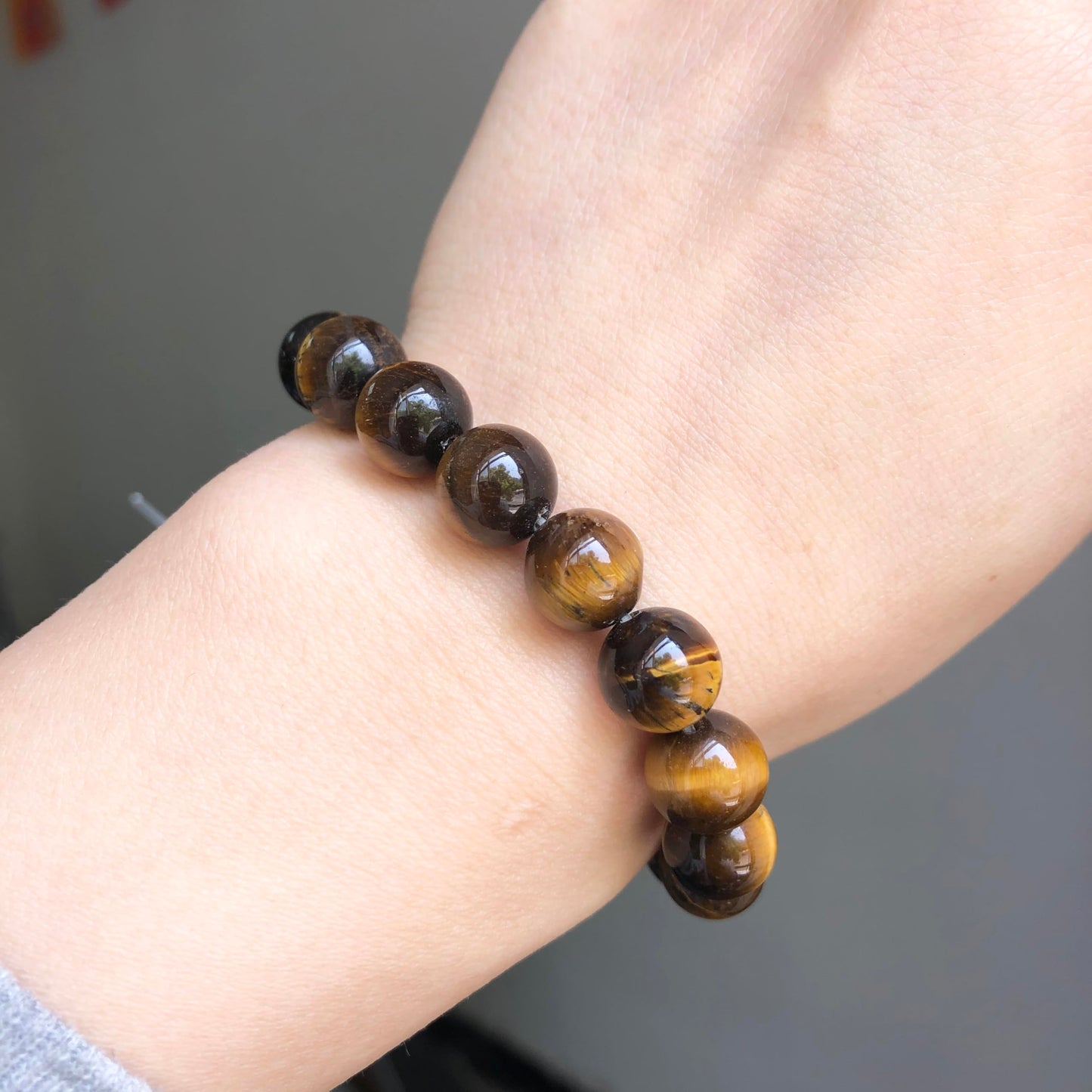 NITOPUPU 100Pcs 10mm Natural Smooth Yellow Tiger Eye Gemstone Beads Round Loose Stone Beads for Jewerly Making with Crystal Stretch Cord