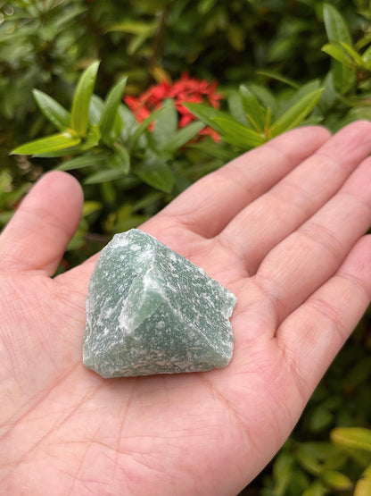 GAF TREASURES Wholesale Raw Green Aventurine Crystals, Natural Green Aventurine Stone, Rough Green Aventurine Crystals, Healing Crystals (Green Aventurine, 0.5 Pound)