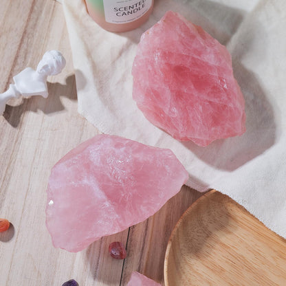 Apengshi Rose Quartz Raw Crystals 2PCS Natural Rough Rocks Healing Crystal and Stones DIY Raw Stones Meditation Fountain Garden Home Decor