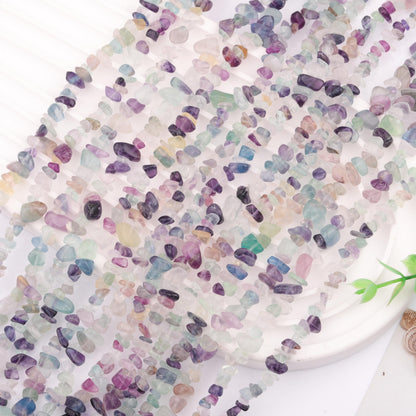 200pcs Natural Irregular Chip Stone Beads 5-8mm Fluorite Pre-Drilled 30-inch Strand Semi-Precious Healing Crystal Beads for DIY Jewelry Making Bracelet Chakra Crafts