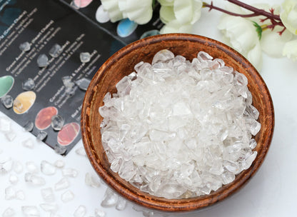 ZAICUS Clear Quartz Crystal Chips Bulk Gemstone Valentine Gift, Healing Crystal Natural Irregular Shaped Crushed Stone Reik Healing Tumbled Chips Crystal Chips for Witchcraft & Jewelry Making 1 Lb