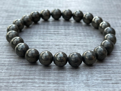 GAF TREASURES Pyrite Crystal Bead Bracelet 8mm, Genuine Pyrite Stretch Gemstone Bracelet, Healing Crystal Bracelet, Gift for Men & Women (1)