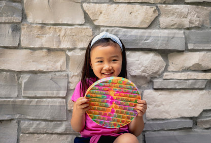Chuckle & Roar: Pop It! XL Rainbow