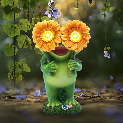 CFFOWNUG Outdoor Frog Garden Statue: Yard Decoration with Solar Light Funny Frog Sunflower Gifts for Women Mother's Day Housewarming Gift
