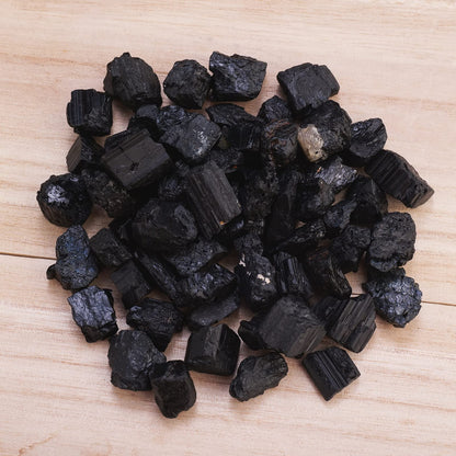 Apengshi Natural Black Tourmaline Raw Stone 0.97lb（440g） Bulk Rough Natural Reiki Energy Purification Negative Energy Healing Crystal Chakra Balance Spiritual Gift