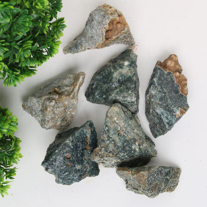 REAL-GEMS Natural Raw Healing Crystals Rough Stones for Tumbling, Cabbing, Polishing, Wire Wrapping, Wicca & Reiki Crystal Healing, Mix Gemstones,7 Chakra (Green Parenite)