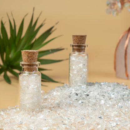 Crocon Clear Quartz polished Chips Bulk Natural Stone chip Gemstone Tumbling Cabbing Polishing Gem Mining Chakra Balancing Reiki Healing Good Luck Home Office Decor Weight :-1/2Lb Approx