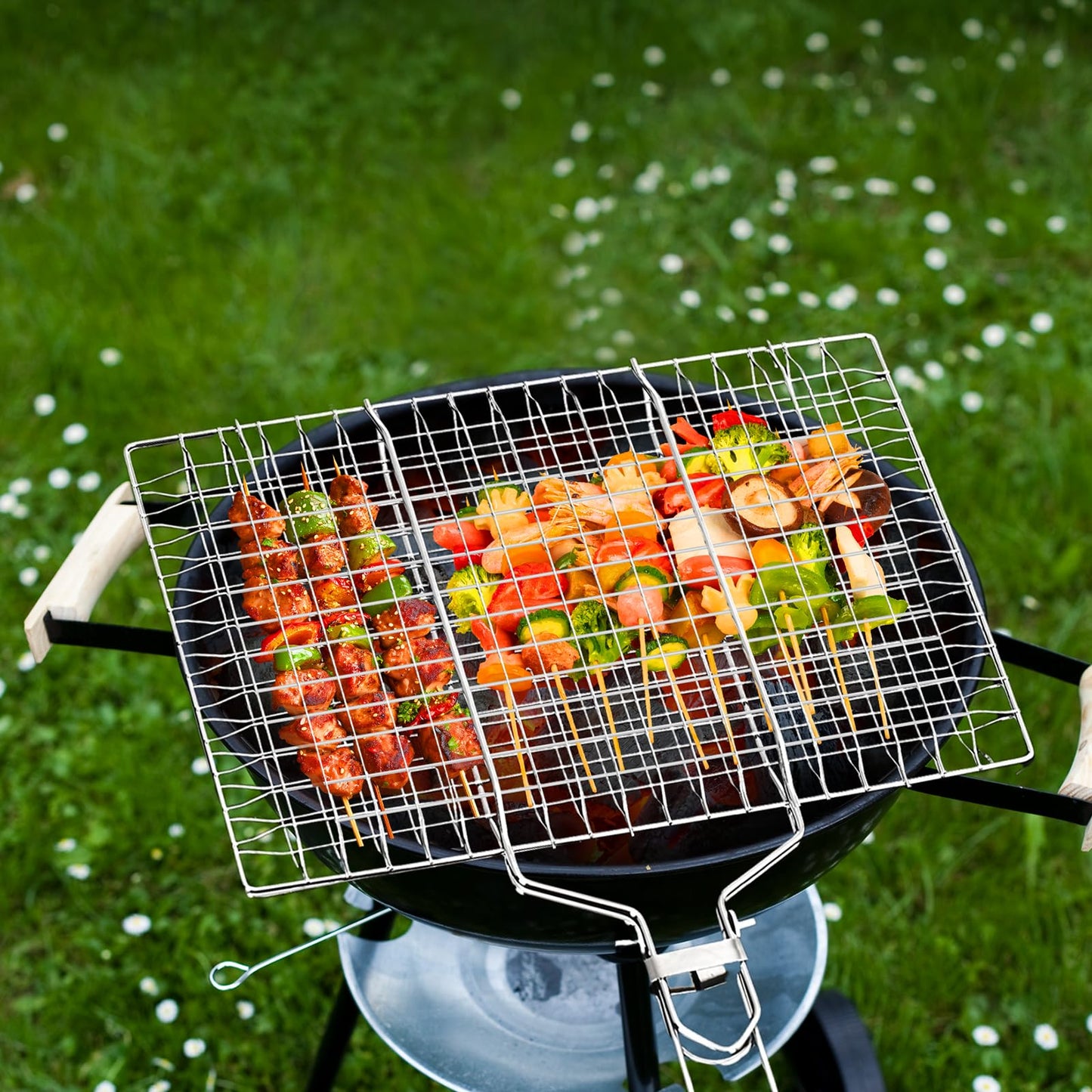 Fish Grill Baskets，Folding Portable Fish Grilling Rack For Grill, BBQ Grilling Basket, Stainless Steel Grill Basket For Veggies, Shrimp, Meat Cook，Come With Storage Bag and Two Basting Brush