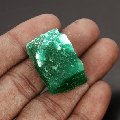 GEMHUB Gemstone Beads Protection Green Emerald Healing Crystal 100.00 Carat Natural Raw Uncut Rough Gems