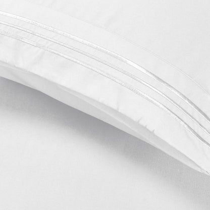 Elegant Comfort Luxury Ultra-Soft 2-Piece Pillowcase Set - 1500 Premium Hotel Quality Microfiber Double Brushed - Wrinkle Resistant, Standard/Queen, White