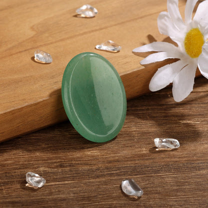 GolbalJew Green Aventurine Thumb Worry Stone for Anxiety Healing Crystals Sets, Hand Carved Crystals and Healing Stones, Meditation Crystal Reiki Natural Relax Palm Stone for Anxiety Therapy Relief