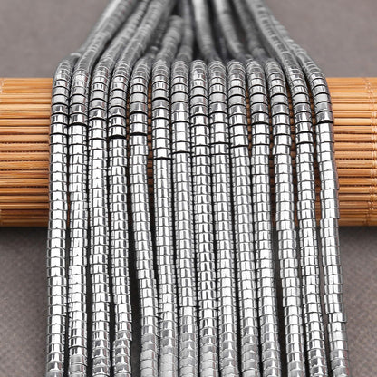 BONNY BOXX 150PCs Natural Silver Hematite Spacer Beads, Loose Semi Precious Flat Round Gemstone Heishi Disc Stone Beads for Beading Jewelry Making 4mm*2mm