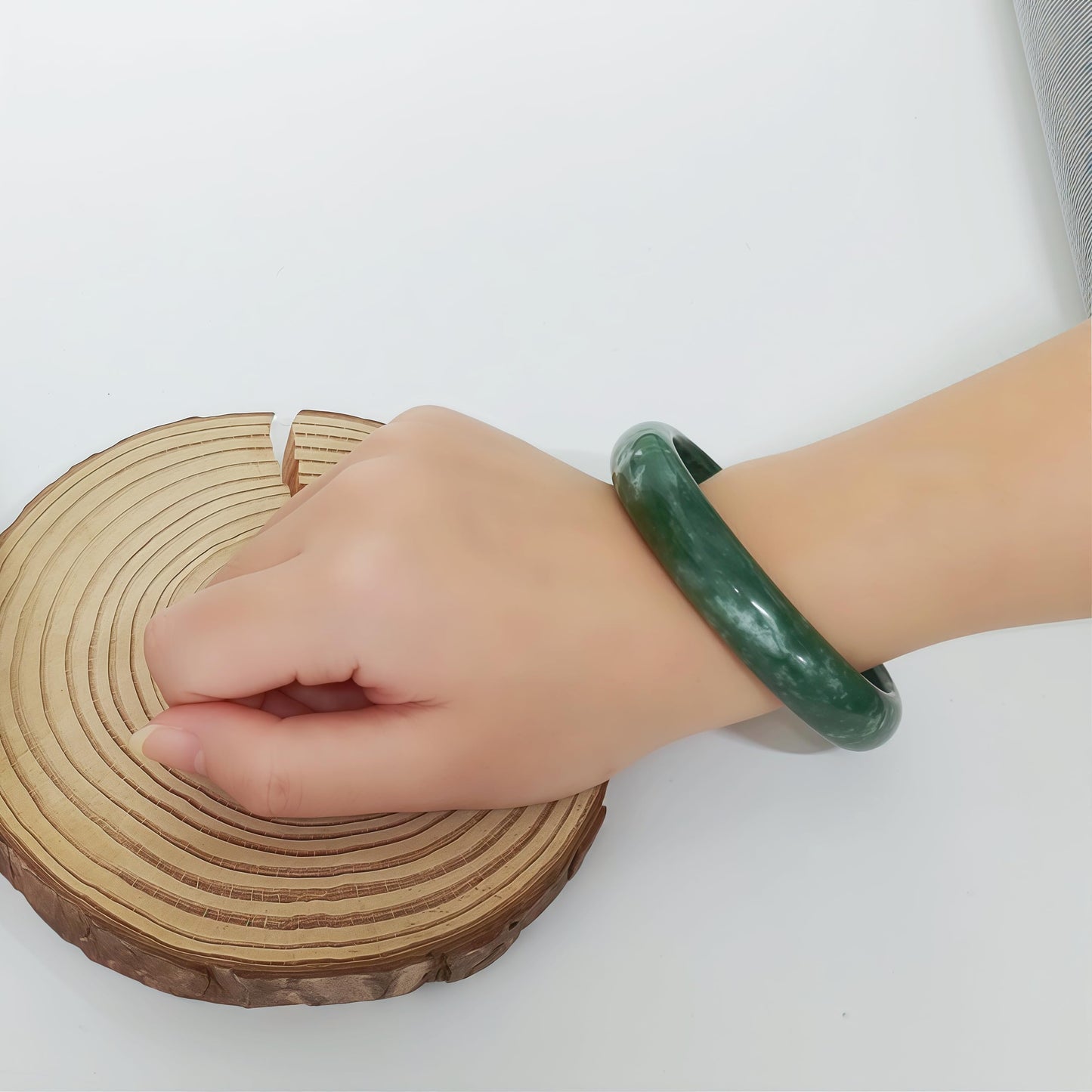sunglnl Jade Bracelet For Women, Green Stone Bangle Natural Gradient Chinese Style Bracelets With Box Wealth Fortune Healing Protection Good Luck Jewelry Gift (Dark Green, 64mm/2.51in)