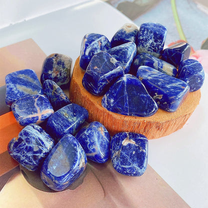 QINJIEJIE Lapis Lazuli Crystals Brazilian Polished Stone 0.6-1" Natural Irregular Stone Tumbled Reiki Healing Crystal for Succulents Plants Vase Filler Decoration Bulk 0.45 LBS