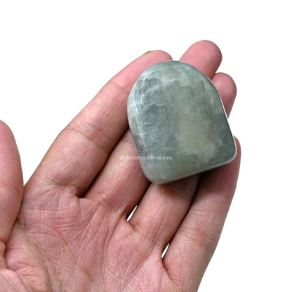 Amazing Gemstone Aquamarine Crystal Standing Palm Stone - Aquamarine Palm Stones and Crystals, A++ Grade Gemstones and Crystals - Healing Crystals and Healing Stones Office Home Decor Gifts