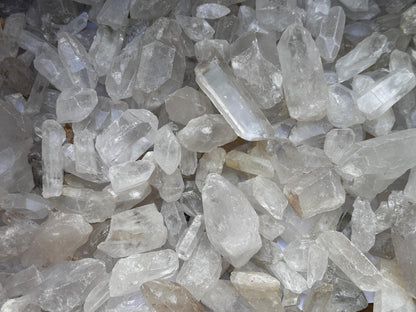 GAF TREASURES Wholesale Raw Clear Quartz Points, Natural Clear Quartz Points, Clear Quartz Points Healing Crystals (1 Pound)