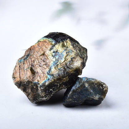 FZBHRO Raw Labradorite Stone Blue Rough Labradorite Rock Healing Crystal and Stone for Tumbling Meditation 0.6-0.8 Pound