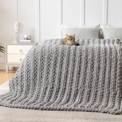 Maetoow Handmade 15 lb Soft Knitted Weighted Blanket, 72 x 48 in Breathable Chunky Knit Gravity Blanket Throw, Home Decor for Sofa Couch Bed, Light Grey