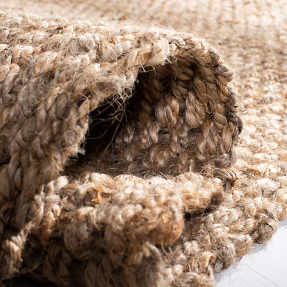 SAFAVIEH Natural Fiber Collection Accent Rug - 3' x 5', Natural, Handmade Tassel Jute, Ideal for High Traffic Areas in Entryway, Living Room, Bedroom (NF467A)