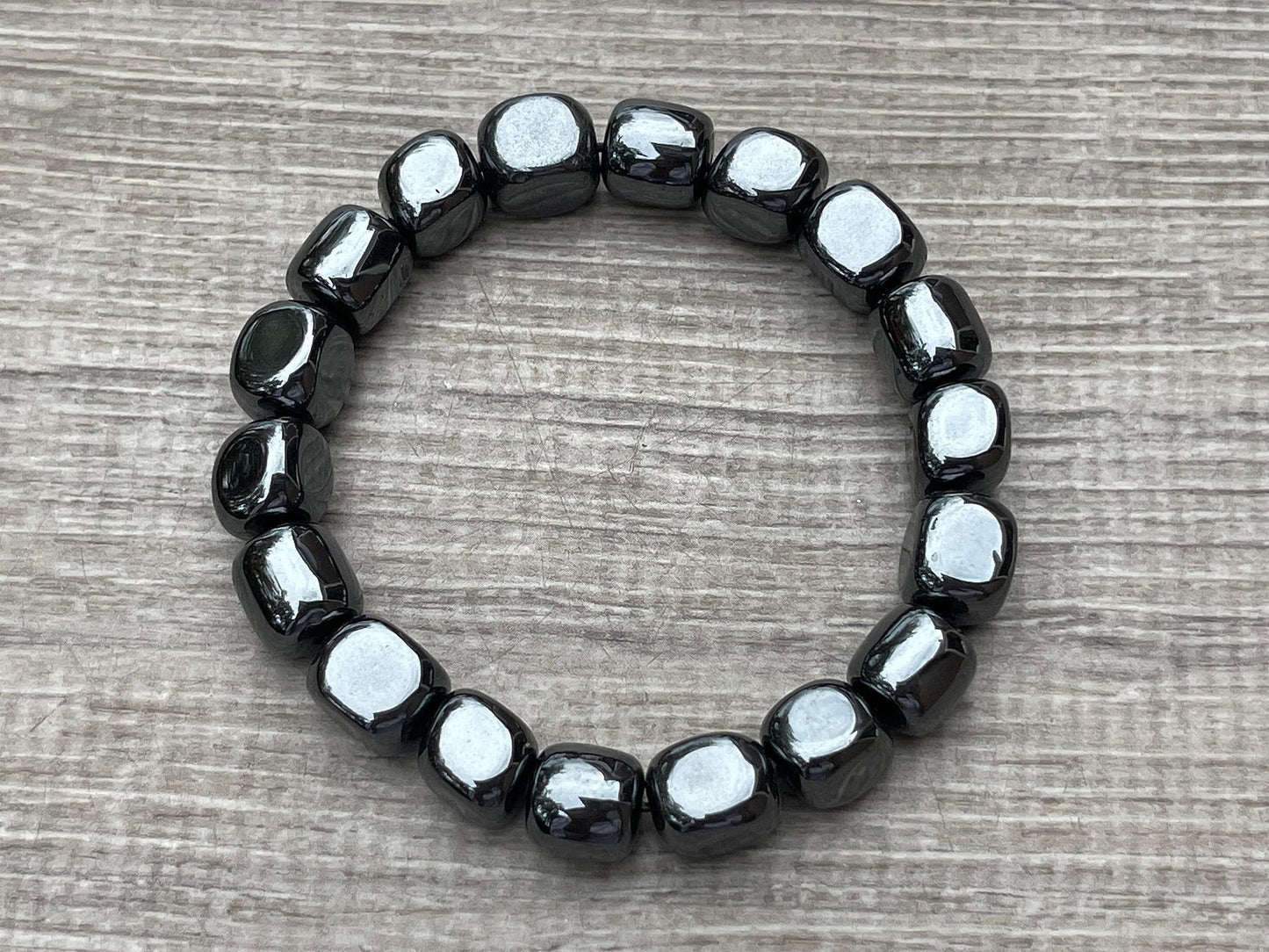 GAF TREASURES Hematite Crystal Nugget Bracelet, Genuine Hematite Tumbled Gemstone Bracelet, Healing Crystal Bracelet, Gift for Men & Women (1)