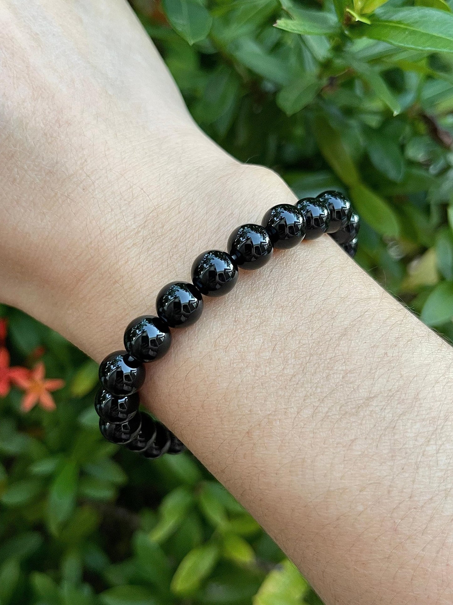 GAF TREASURES Black Onyx Crystal Bead Bracelet 8mm, Genuine Black Onyx Stretch Gemstone Bracelet, Healing Crystal Bracelet, Gift for Men & Women (1)