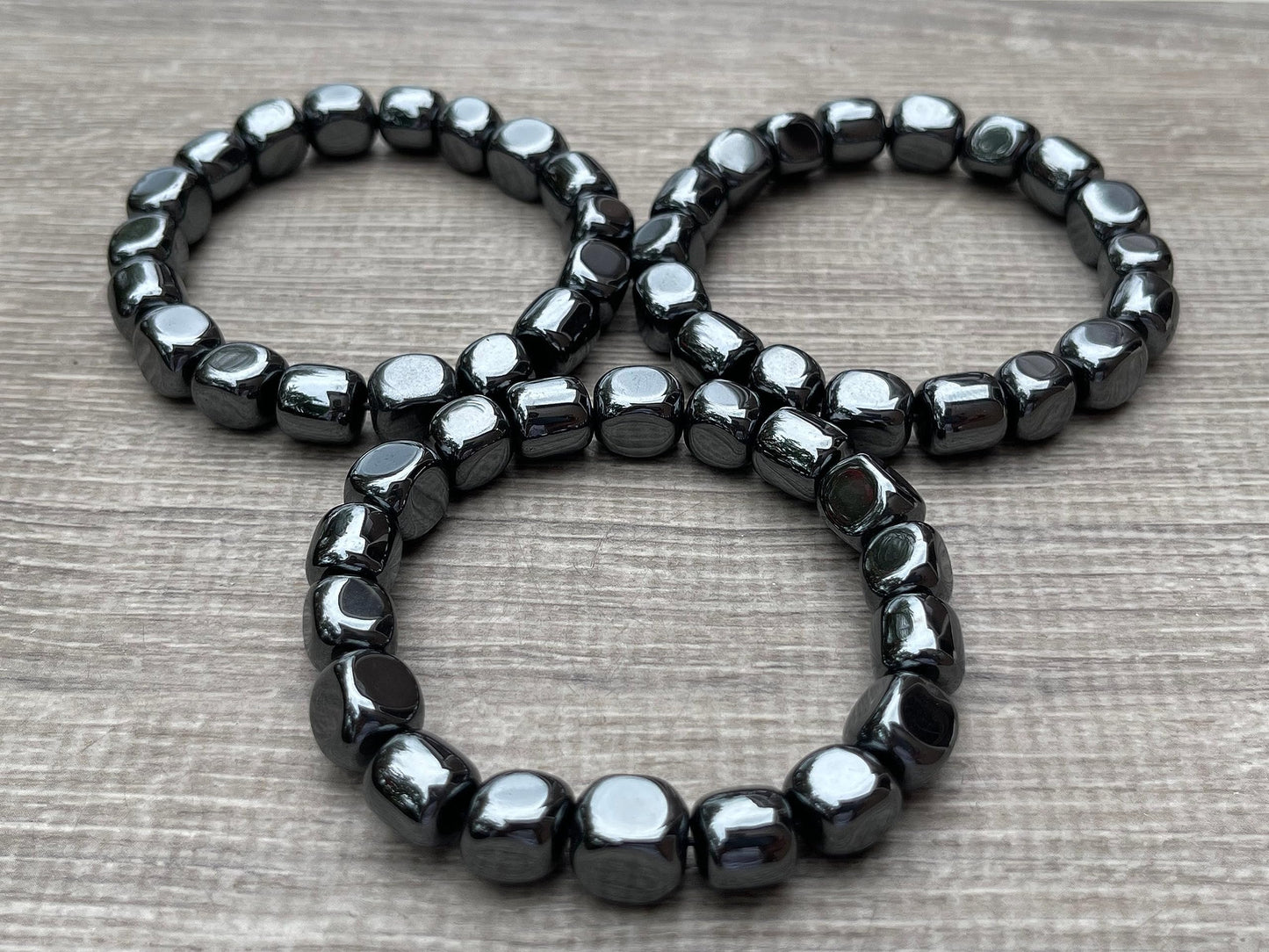GAF TREASURES Hematite Crystal Nugget Bracelet, Genuine Hematite Tumbled Gemstone Bracelet, Healing Crystal Bracelet, Gift for Men & Women (1)