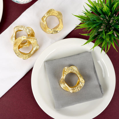 ALPHA Living HOME Modren Napkin Rings - 8 Pcs Premium Metal Napkin Holders for Cloth Napkins Elegant Table Decor for Weddings, Dinners & Special Occasions (Gold)