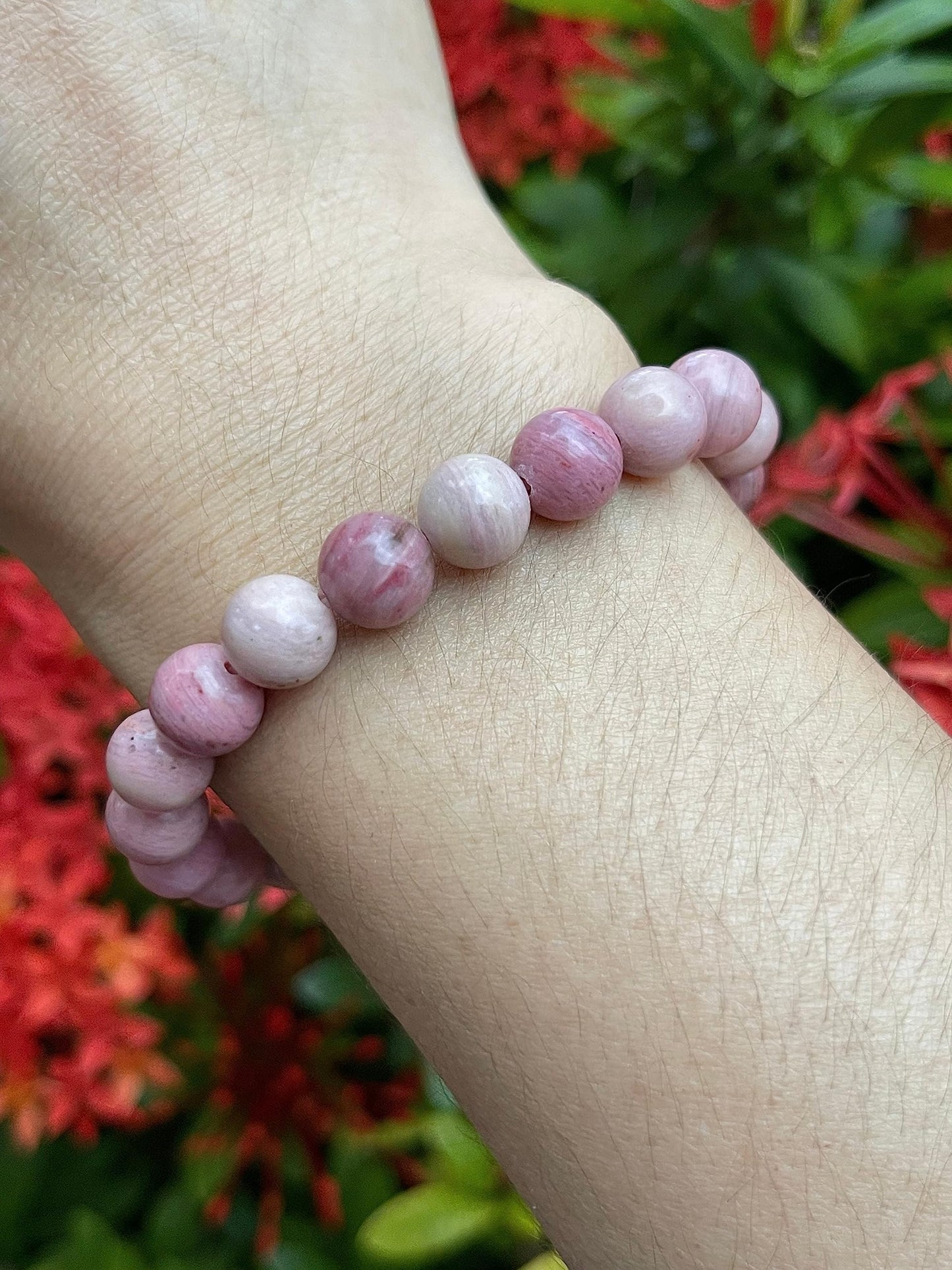 GAF TREASURES Rhodonite Crystal Bead Bracelet 8mm, Genuine Rhodonite Stretch Gemstone Bracelet, Healing Crystal Bracelet, Gift for Men & Women (1)