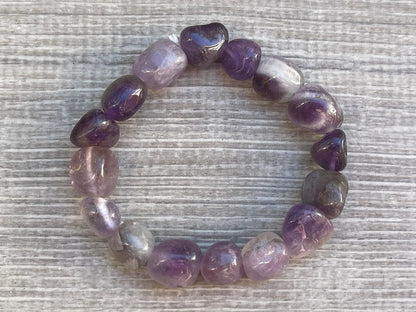 GAF TREASURES Amethyst Chevron Crystal Nugget Bracelet, Genuine Amethyst Chevron Tumbled Gemstone Bracelet, Healing Crystal Bracelet, Gift for Men & Women (1)
