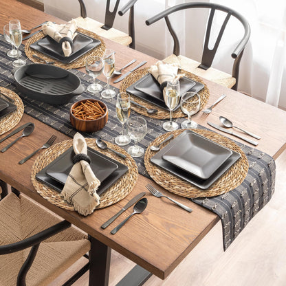 Kochorie Set of 24 Round Woven Placemats 12 Inches Bulrush Placemats Natural Hand-Woven Boho Rattan Placemats Wicker Table Mats Farmhouse Weave Place Mats for Home Dining Table