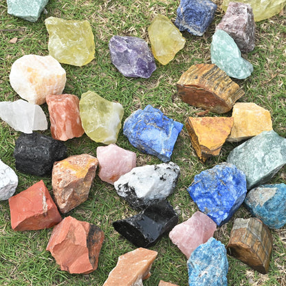Sodalite Raw Stones 1PC, Gemstones Raw Stones and Healing Crystals, Hand Carved Natural Pocket Raw Crystals for Decoration Tumbling,Garden, Home Decor(1.18"-1.97")
