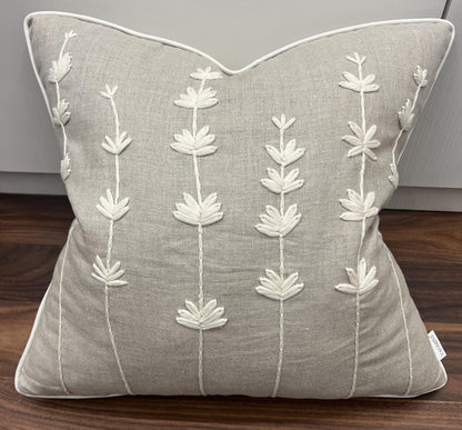 VAGMINE Hand Embroidered Linen Throw Pillow Cover 18x18 – Natural Square Decorative Accent Cushion for Sofa, Bed & Couch – Daisy