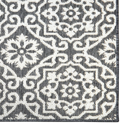 Nicole Miller New York Patio Country Danica Transitional Geometric Indoor/Outdoor Area Rug, Black/Grey, 1'9"x2'11"