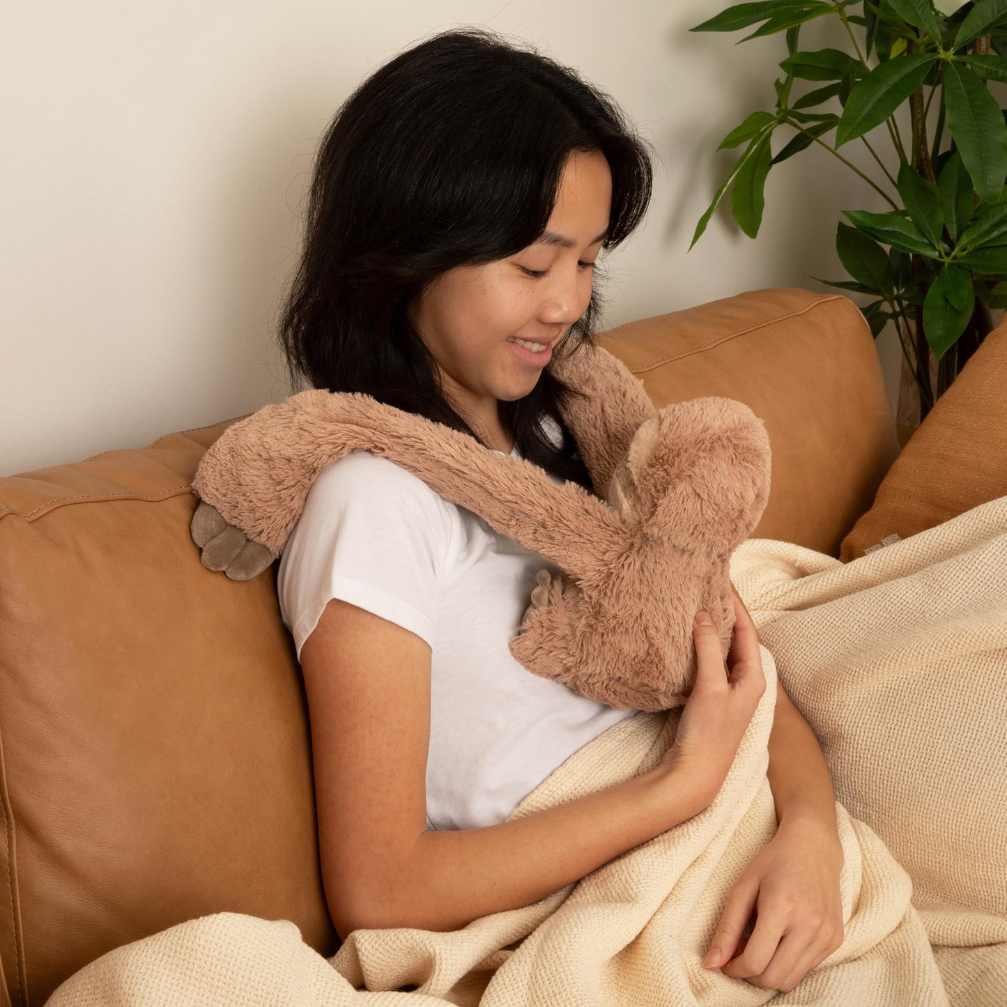 HUGIMALS Hugarounds Sawyer the Sloth 2.5 lb Microwaveable & Freezable Weighted Plush Neck & Shoulder Wrap | Soothing, Comforting Hugs for Self-Care & Relaxation | Unscented for Ages 2+