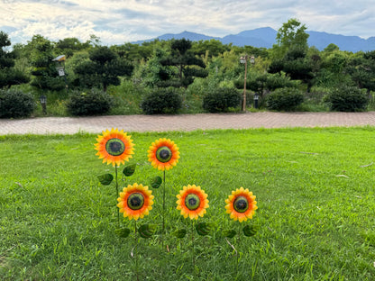 Metal Sunflower Garden Stakes Outdoor Decor – 5 PCS Decorative Yard Art Flowers with Shaking Head,Weather Resistant Sunflower Yard Decorations for Lawn, Patio, Flower Bed & Pathway
