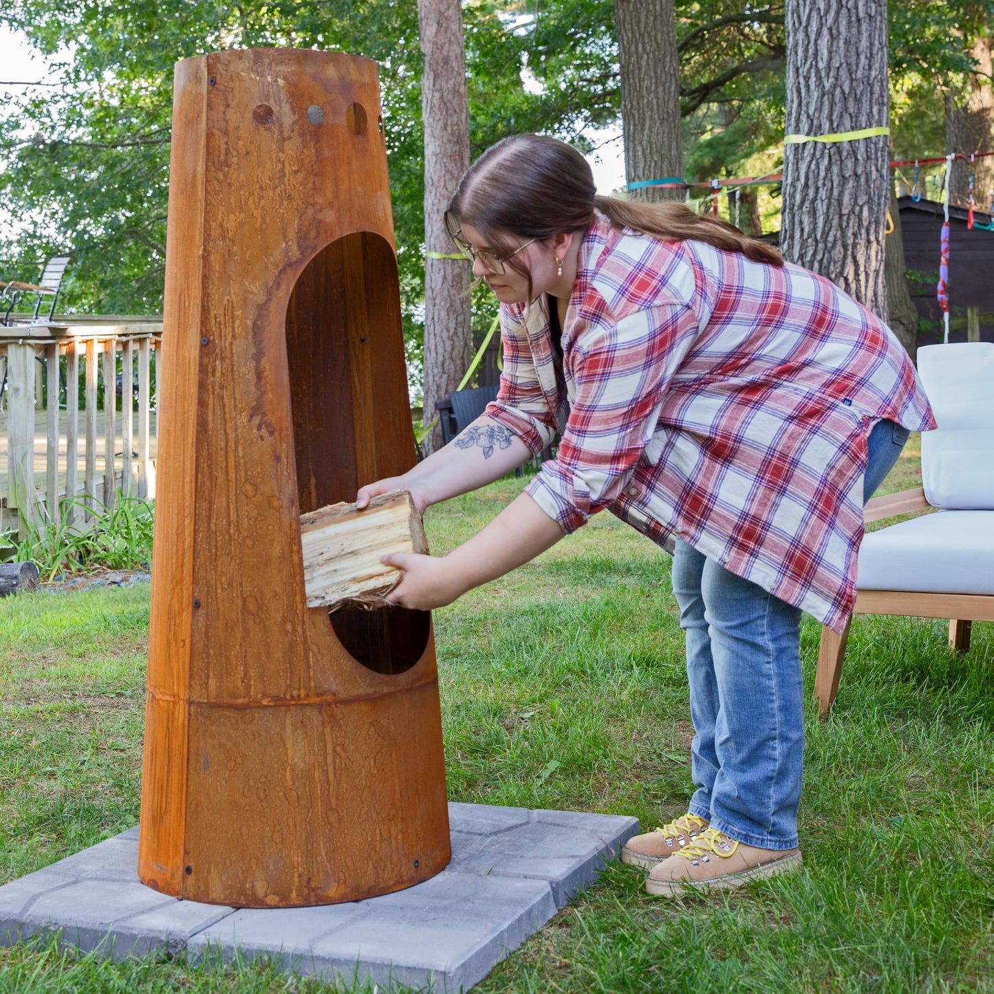 Sunnydaze Santa Fe 50-Inch Chiminea Outdoor Fire Pit - Wood-Burning Chiminea Outdoor Fireplace with Wood Grate - Rustic Patina Finish