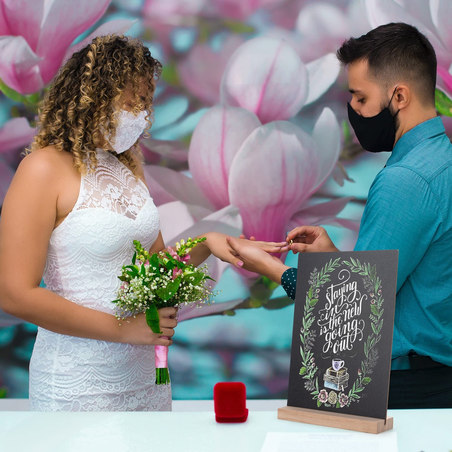 ONUPGO 8 x12 Inch Tabletop Chalkboard Sign with Base Stand, Menu Chalk Board Sign Store Food Signs, Message Boards for Party, Wedding, Tables Decoration, Bar and Restaurant