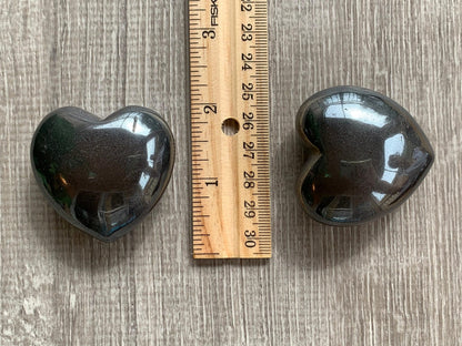 GAF TREASURES Hematite Heart Crystal, Gray, 1.75" - 2" (45mm - 50mm), 4-5 oz, 126.75 Carats, SI1-SI2 Clarity, Untreated