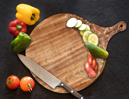 VERSAINSECT nd carved round Chopping & Serving Tray for kitchen, dining table and outdoor SIZE 17x12.5x0.95 inch