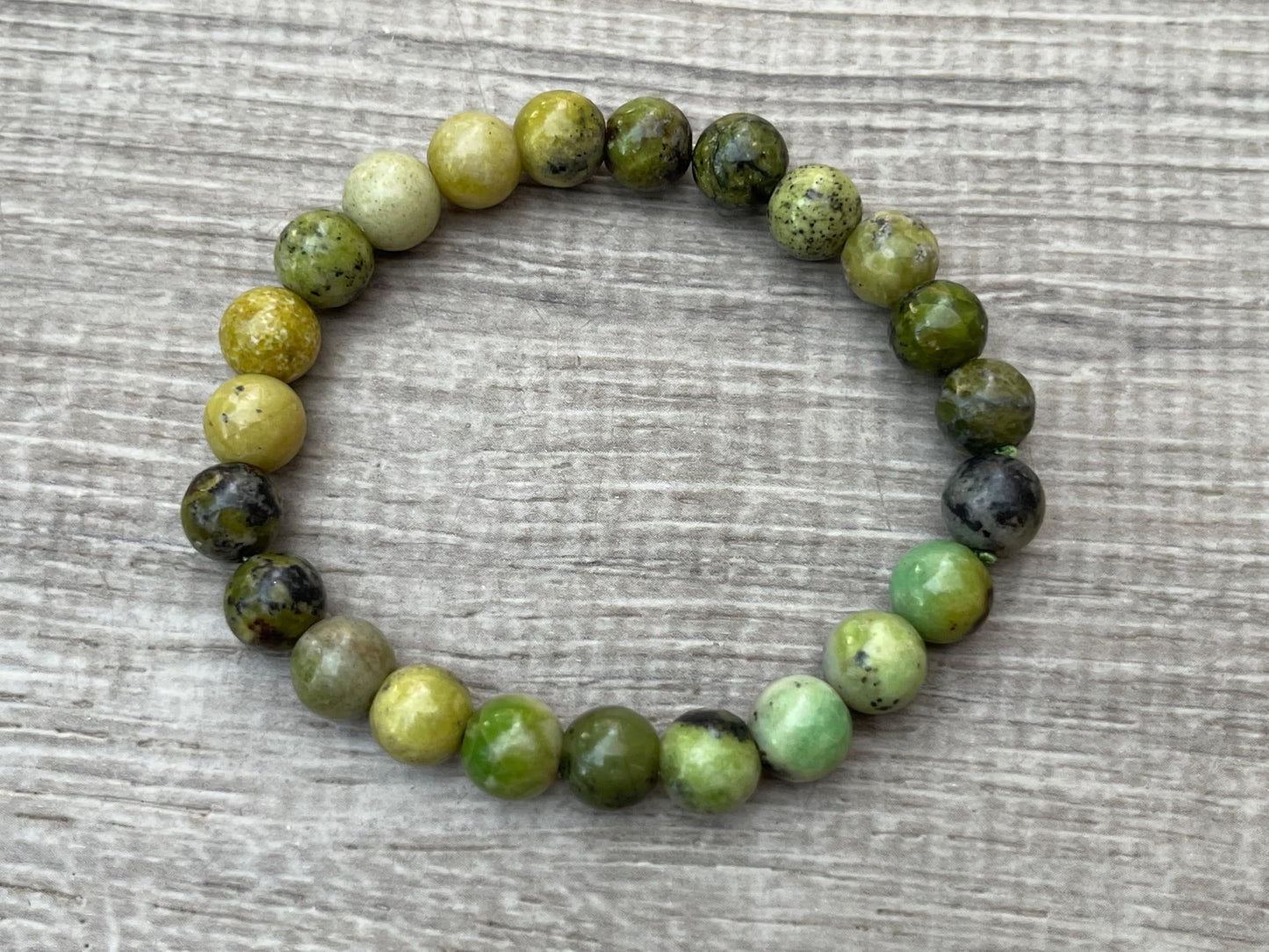 GAF TREASURES Chrysoprase Crystal Bead Bracelet 8mm, Genuine Chrysoprase Stretch Gemstone Bracelet, Healing Crystal Bracelet, Gift for Men & Women (1)