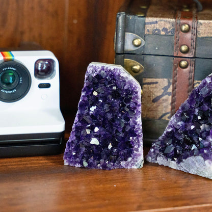 TRUENERGY Natural Amethyst Cluster Quartz Crystal – 1.5 To 2.0 lbs Grade A+ Raw Dark Purple Geode Stone from Uruguay – Home Decoration, Meditation Healing, and Positive Energy (1.5-2 lbs)
