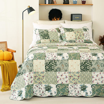 Cmfshape Summer Floral Queen Quilted Bedspread,Romantic Green Quilt Set,Reversible Stitched Bedding Cover All Season,Soft Lightweight Coverlet with Pillow Cases (Green&White, Queen90 x90)