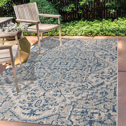 JONATHAN Y Boho Medallion Indoor Outdoor Area Rug 4X6 Navy/Gray, Estrella Textured Weave for Backyard, Patio, Porch, Easy-Cleaning, High Traffic, Pet-Friendly, Non-Shedding (SMB105B-4)