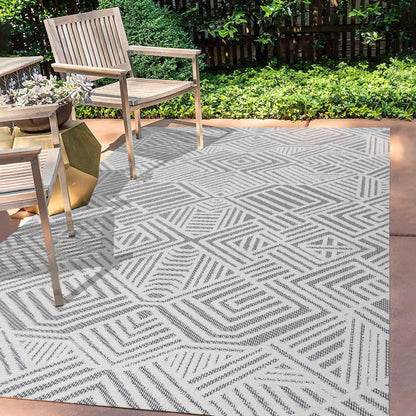 JONATHAN Y Art Deco Geometric Indoor Outdoor Area Rug 4X6 White/Black, Jordan High-Low Pile for Backyard, Patio, Porch, Easy-Cleaning, High Traffic, Pet-Friendly, Non-Shedding (SBH103A-4)